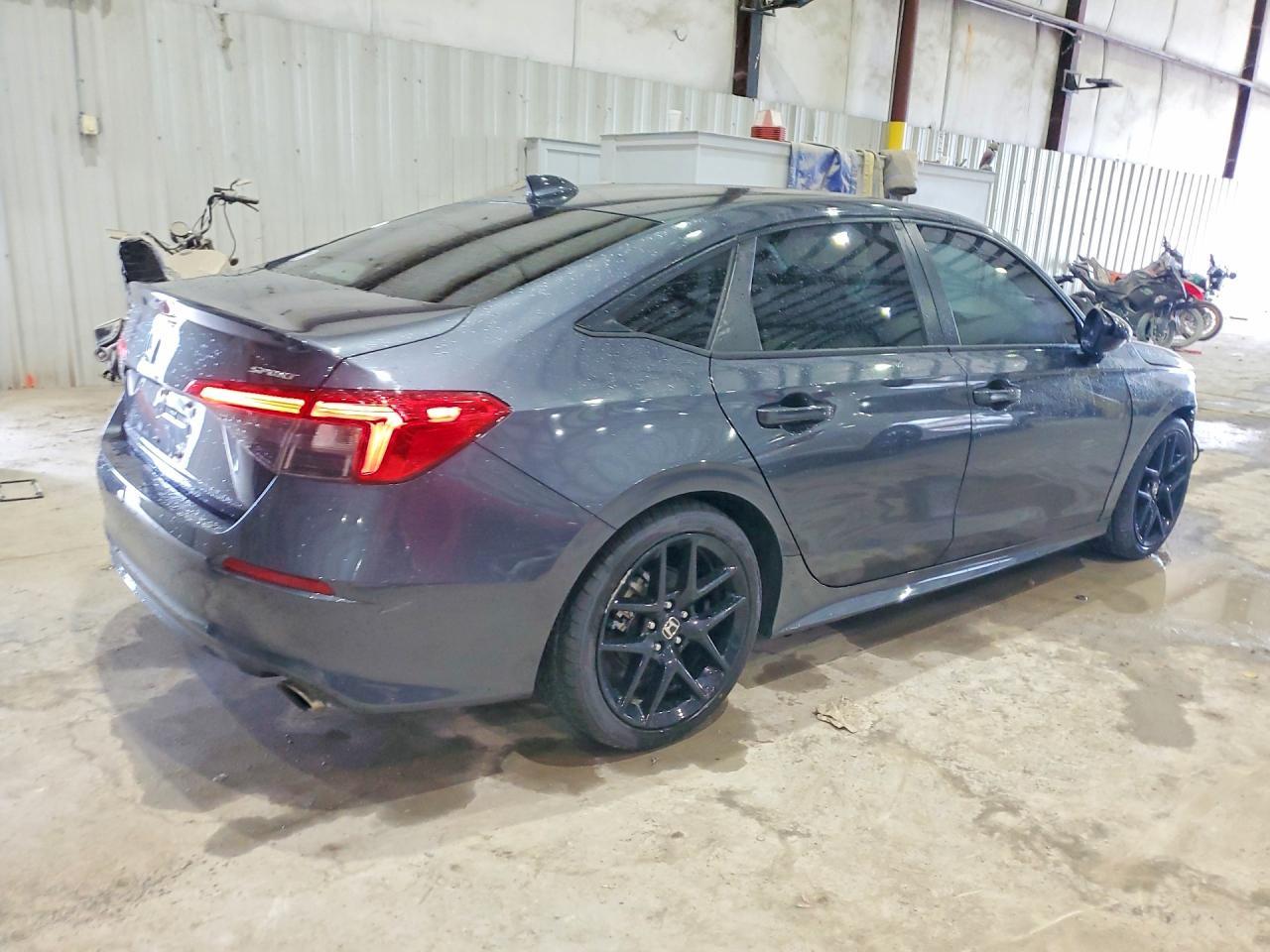 2023 Honda Civic Sport - Фото 3