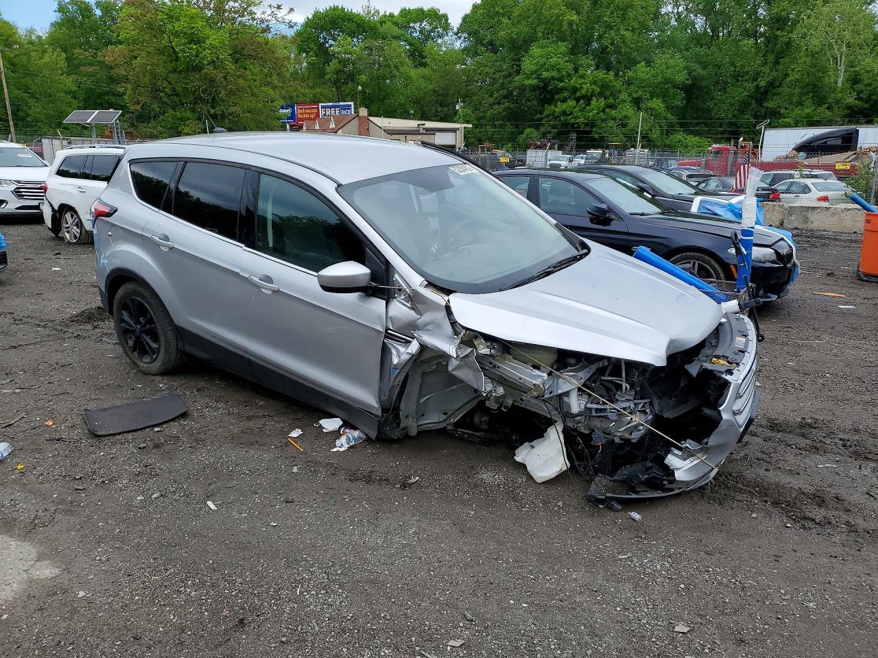 2017 Ford Escape Se - Фото 4