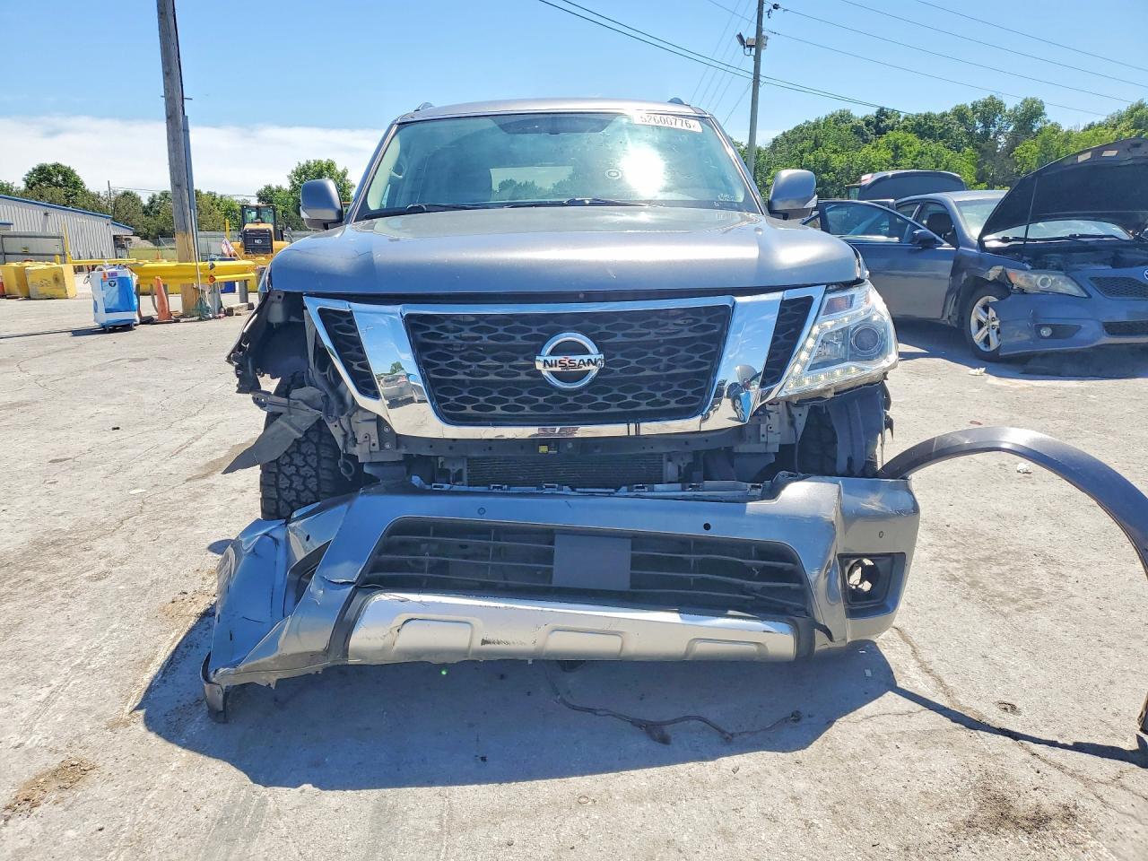 2018 Nissan Armada Sv - Image 5