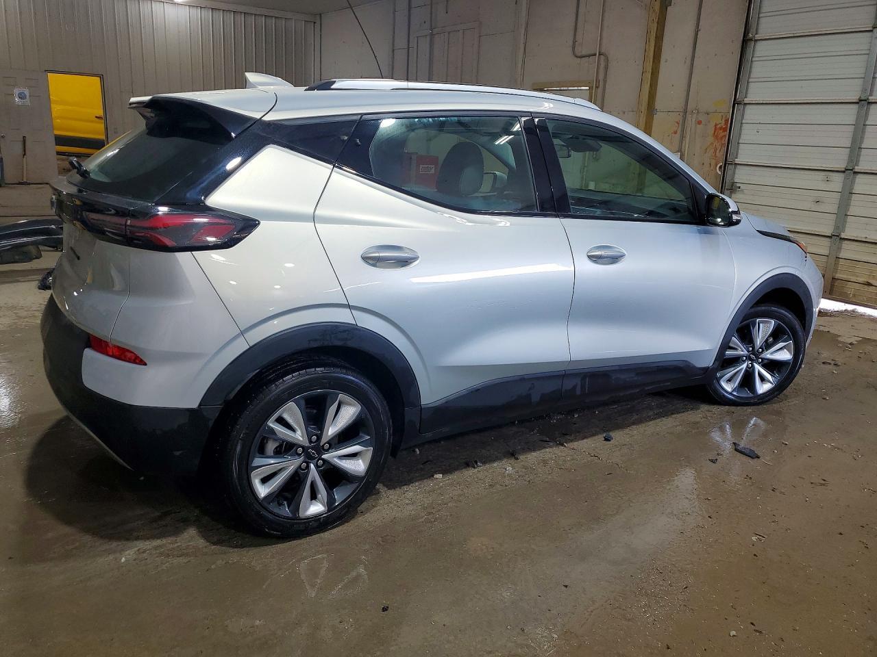2023 Chevrolet Bolt Euv Lt - Фото 3