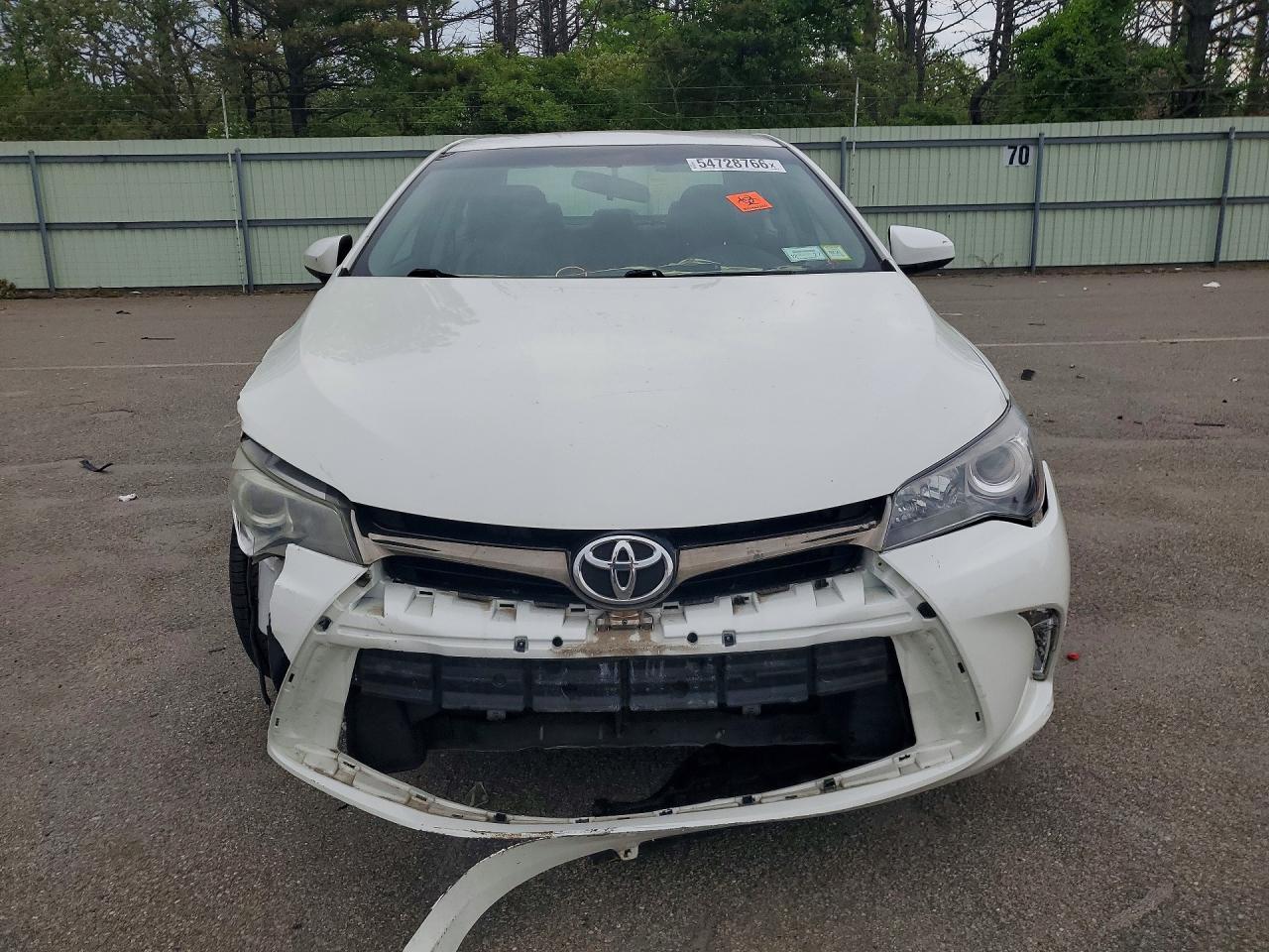 2015 Toyota Camry Xse - Image 5