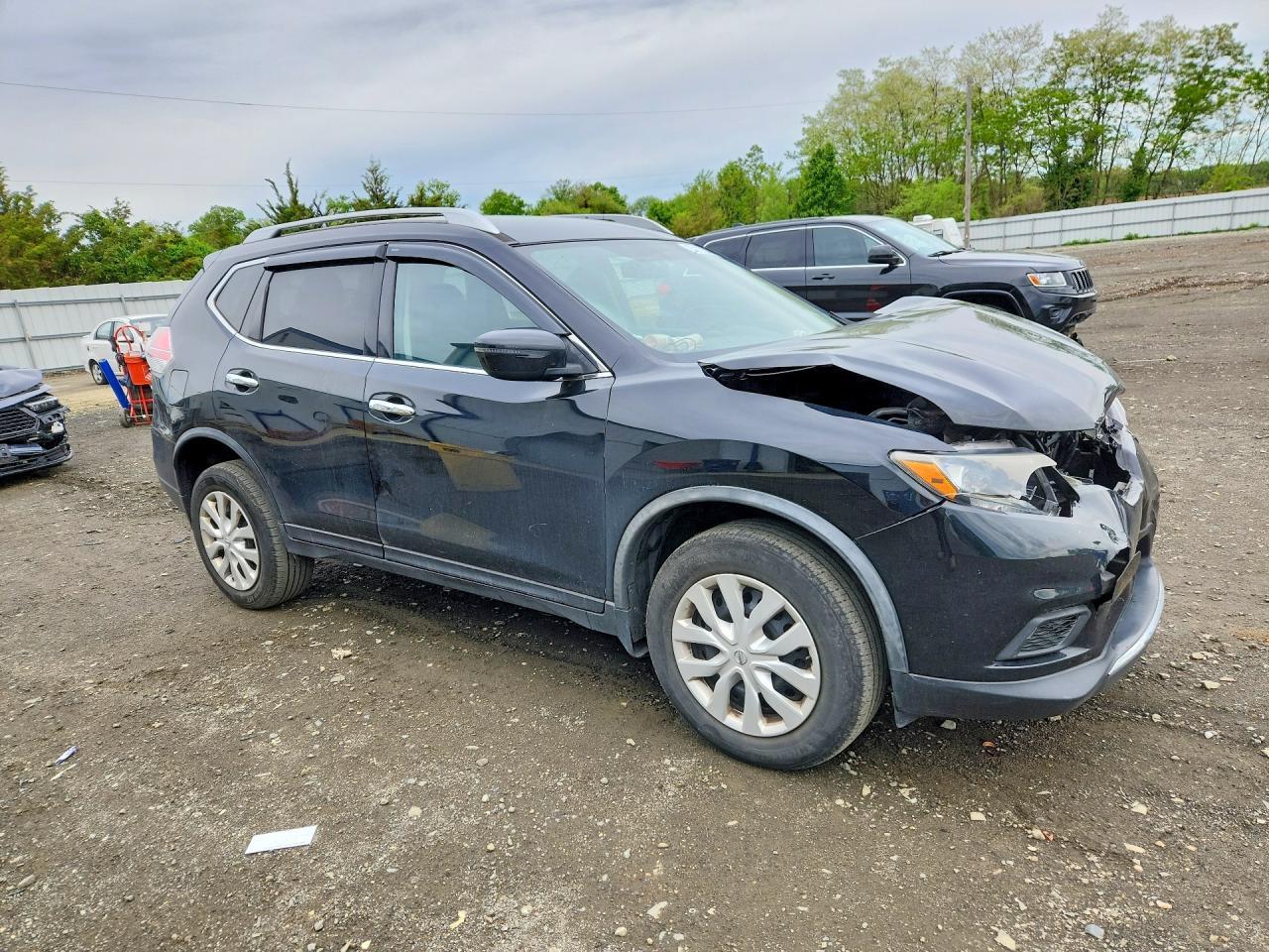 2016 Nissan Rogue S - Image 4