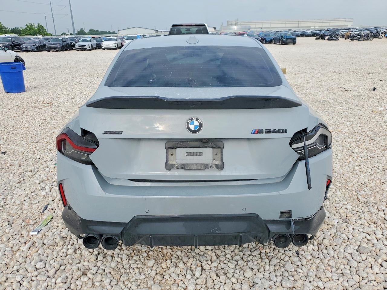 2024 BMW M240Xi - Фото 6