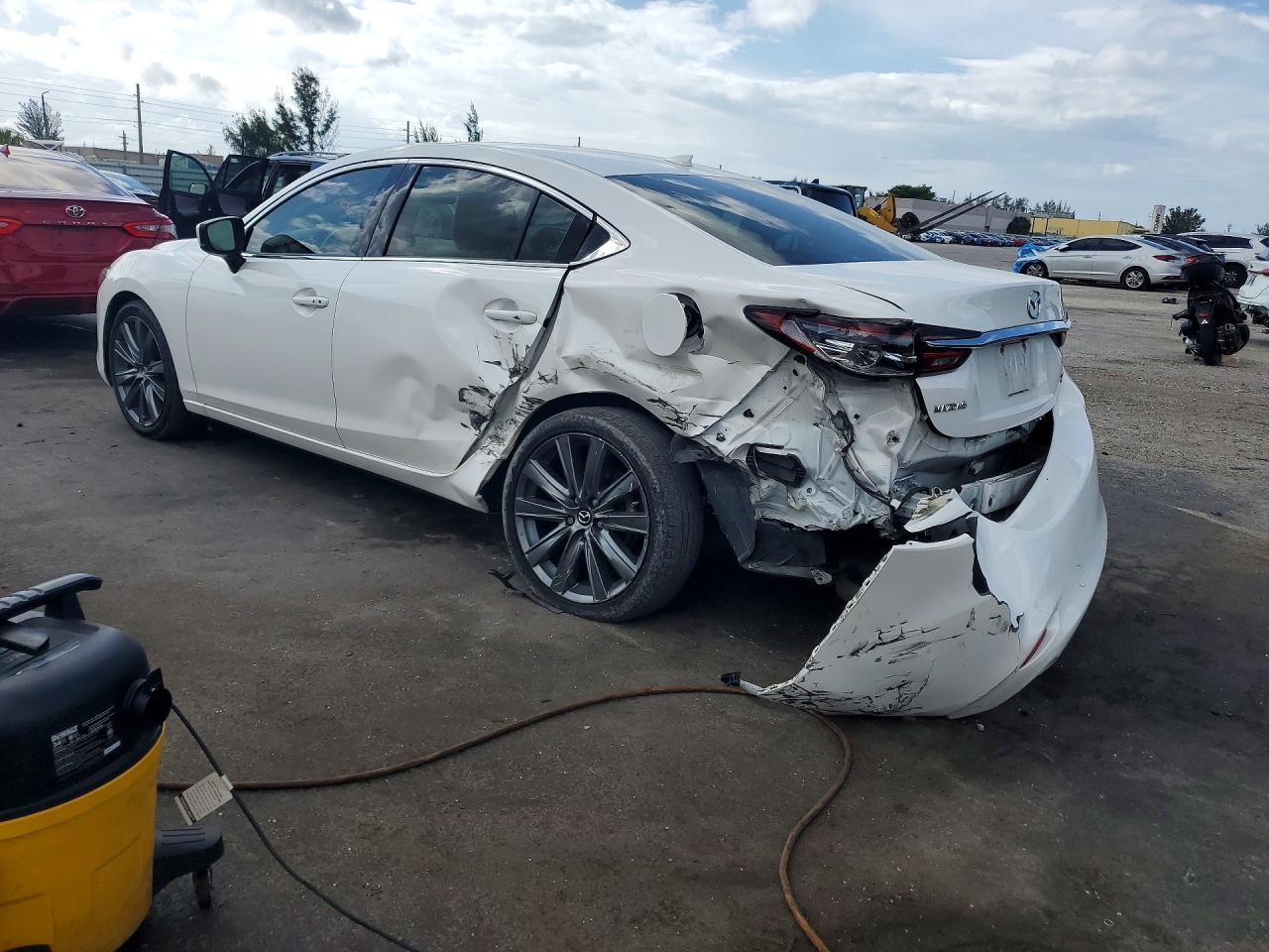 2021 Mazda 6 Grand Touring - Фото 2