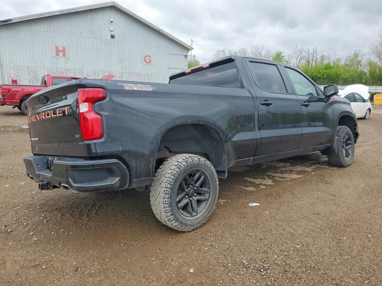 2021 Chevrolet Silverado K1500 Lt Trail Boss - Фото 3