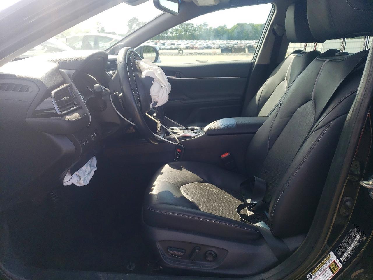 2020 Toyota Camry Xse - Фото 7