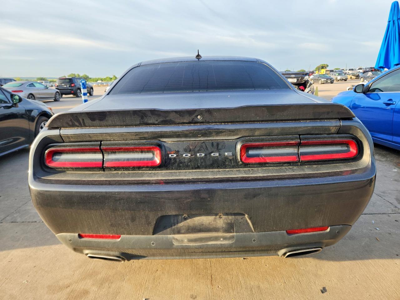 2018 Dodge Challenger Sxt - Image 6