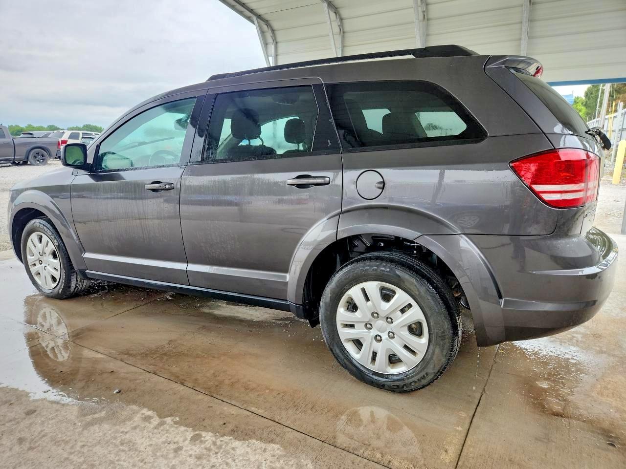 2020 Dodge Journey Se - Фото 2