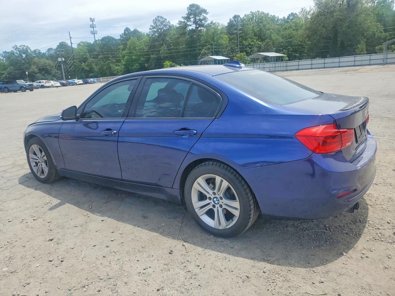 2016 BMW 328 I Sulev - Image 2