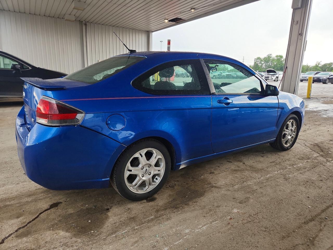 2010 Ford Focus Se - Фото 3