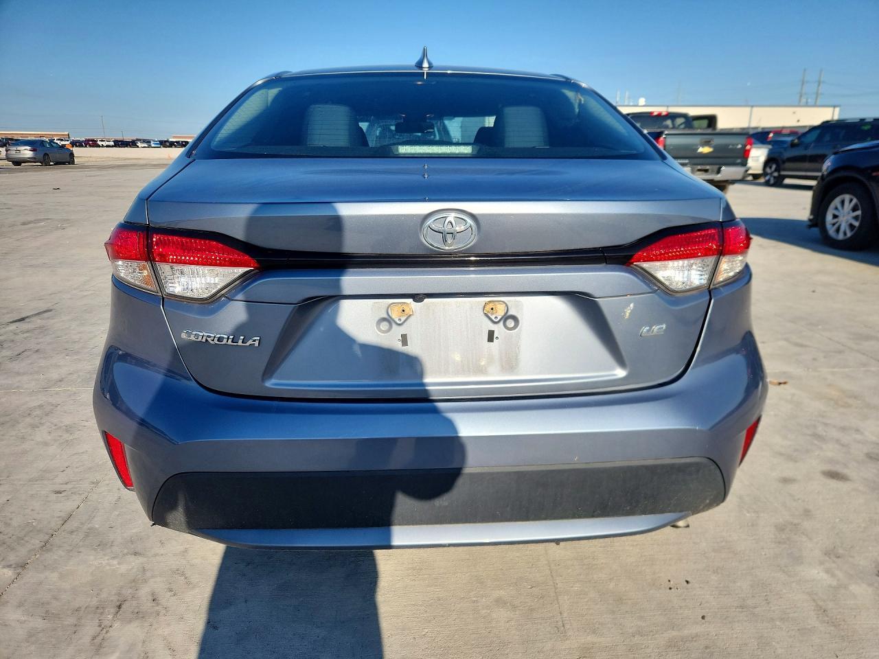 2022 Toyota Corolla Le - Image 6
