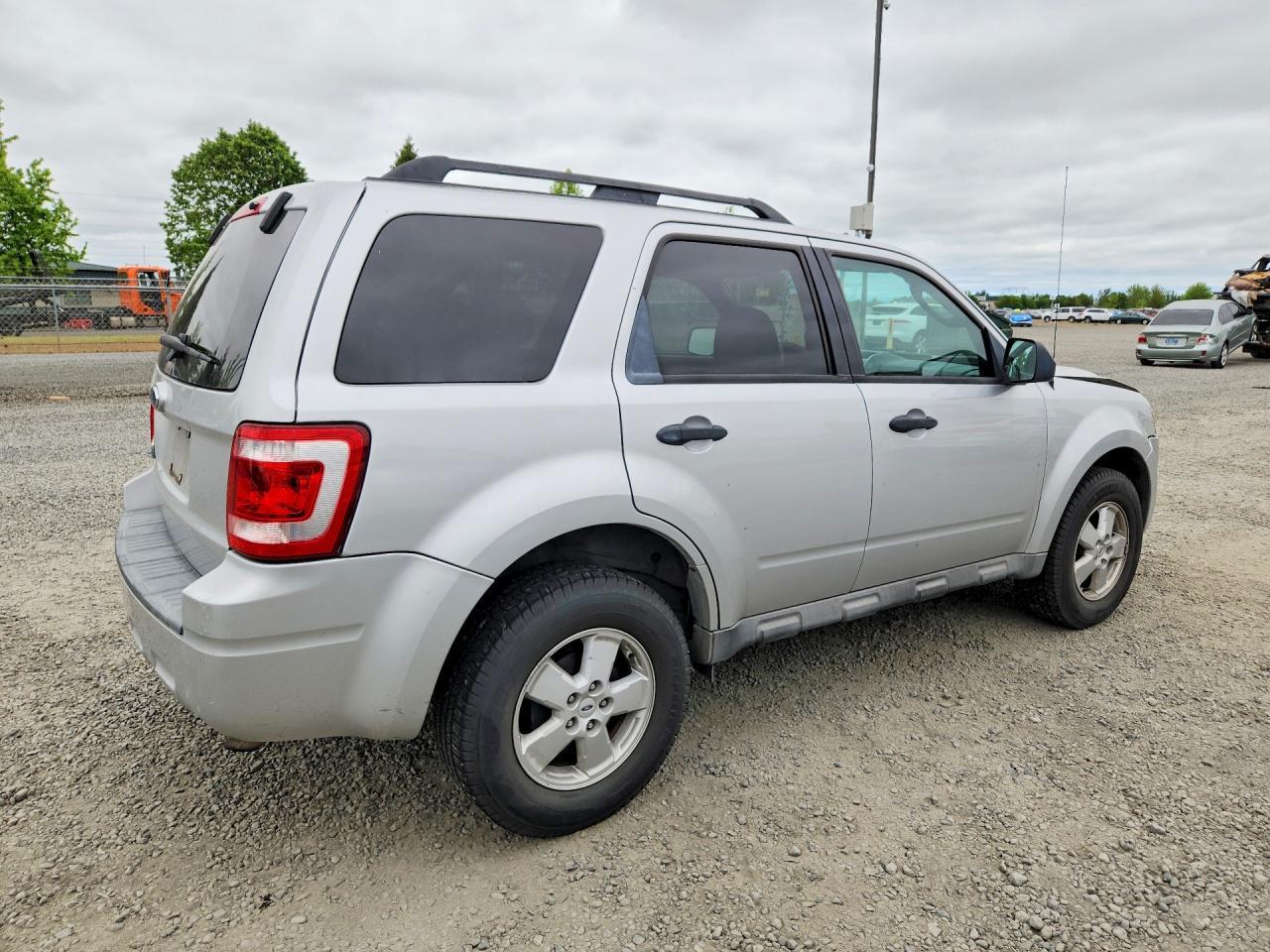 2009 Ford Escape Xlt - Фото 3