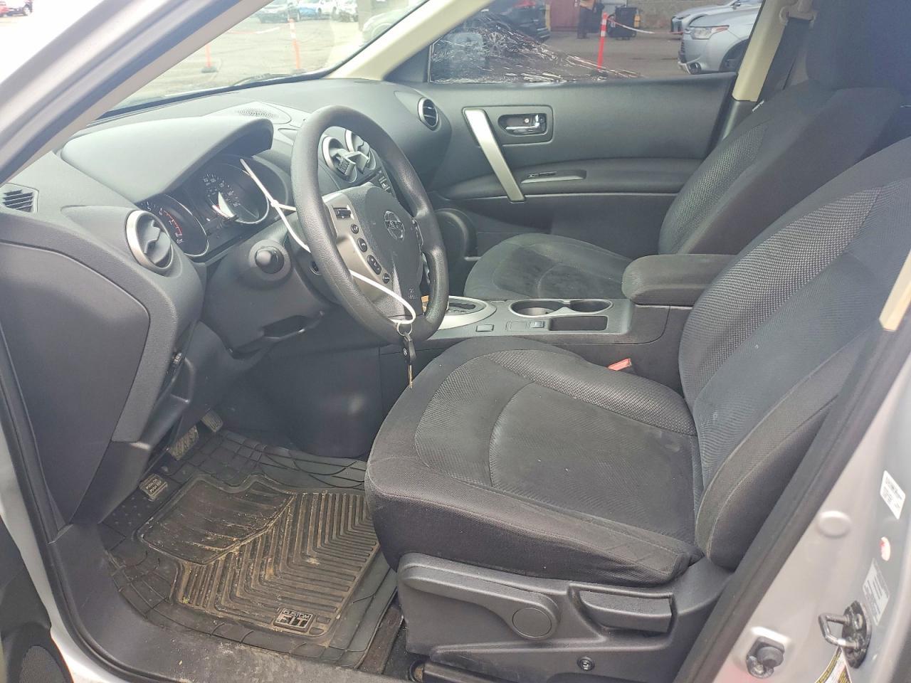 2015 Nissan Rogue Select S - Image 7