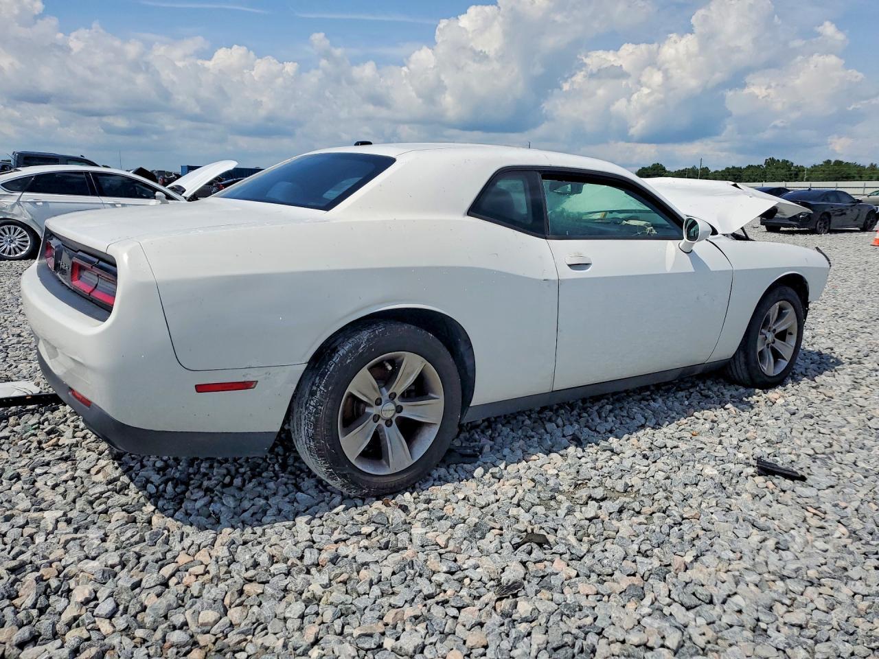 2015 Dodge Challenger Sxt - Фото 3