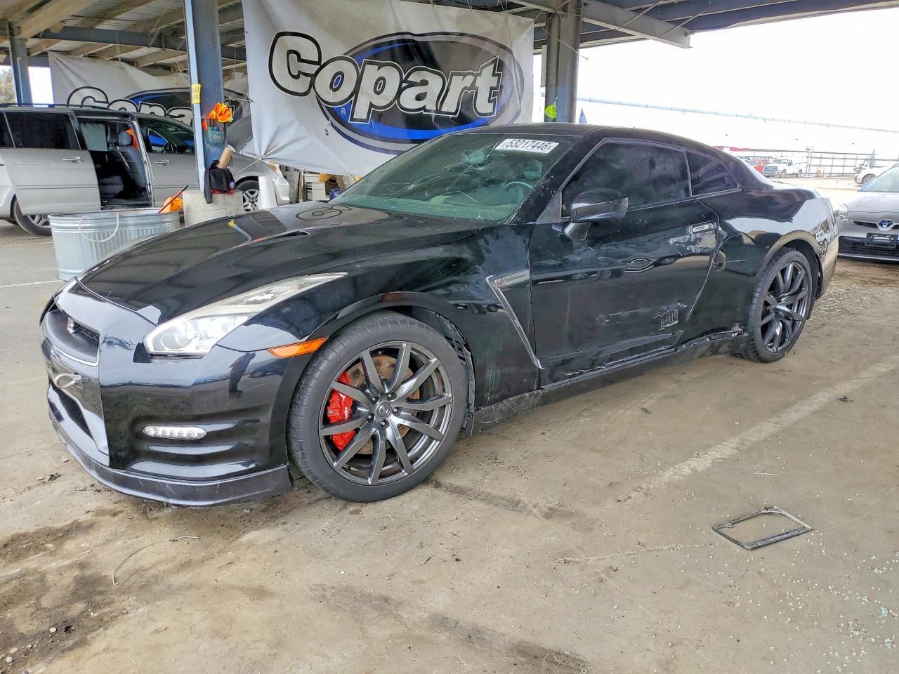 2016 Nissan Gt-R Premium