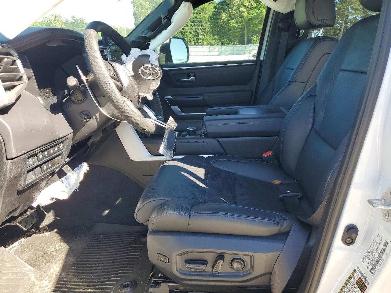 2025 Toyota Tundra Platinum - Фото 7