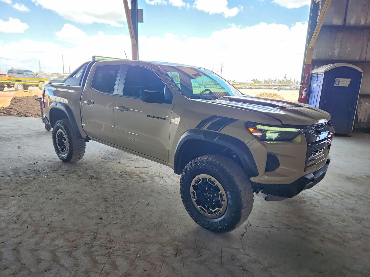 2023 Chevrolet Colorado Zr2 - Фото 4