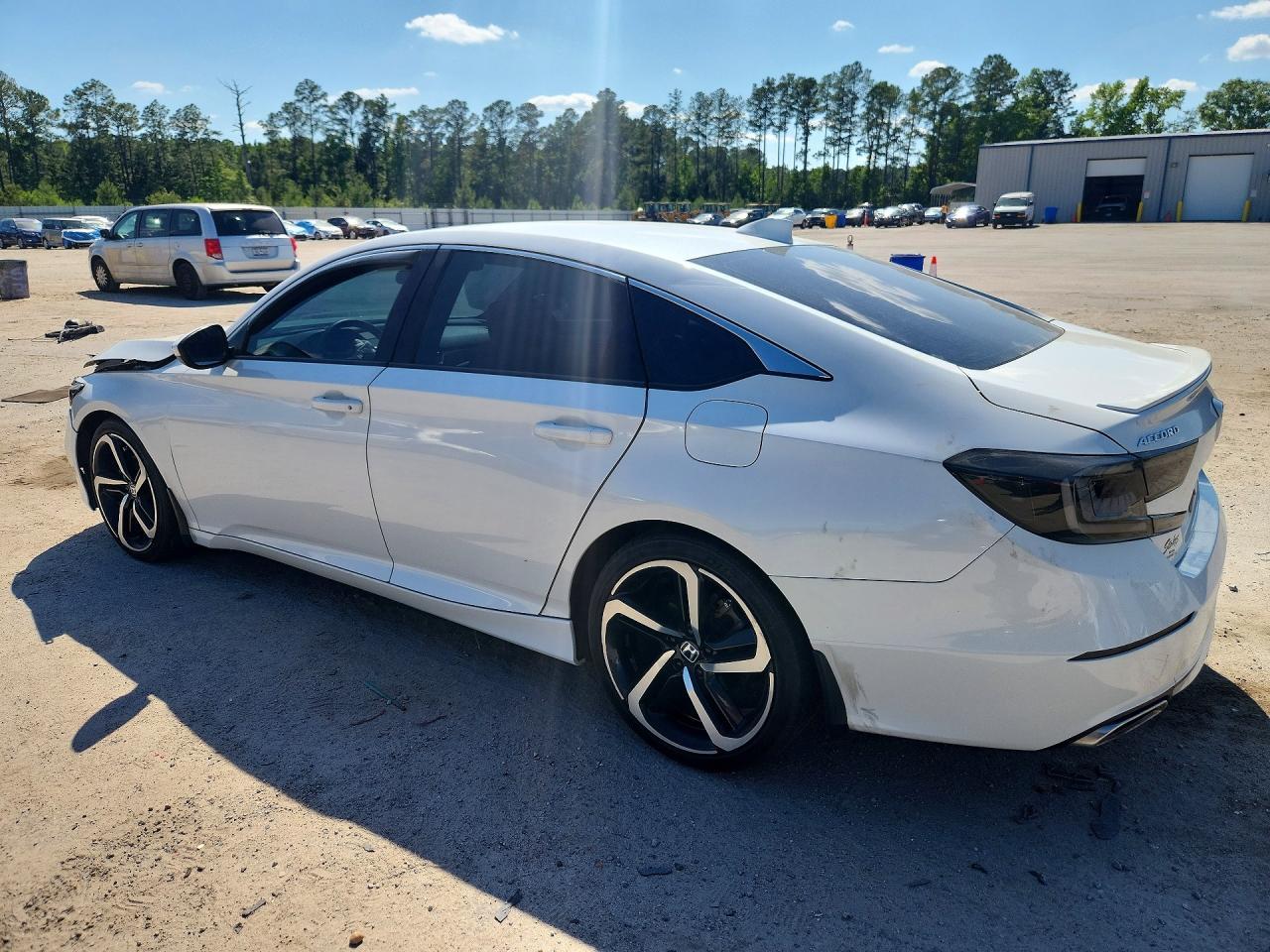 2018 Honda Accord Sport - Фото 2