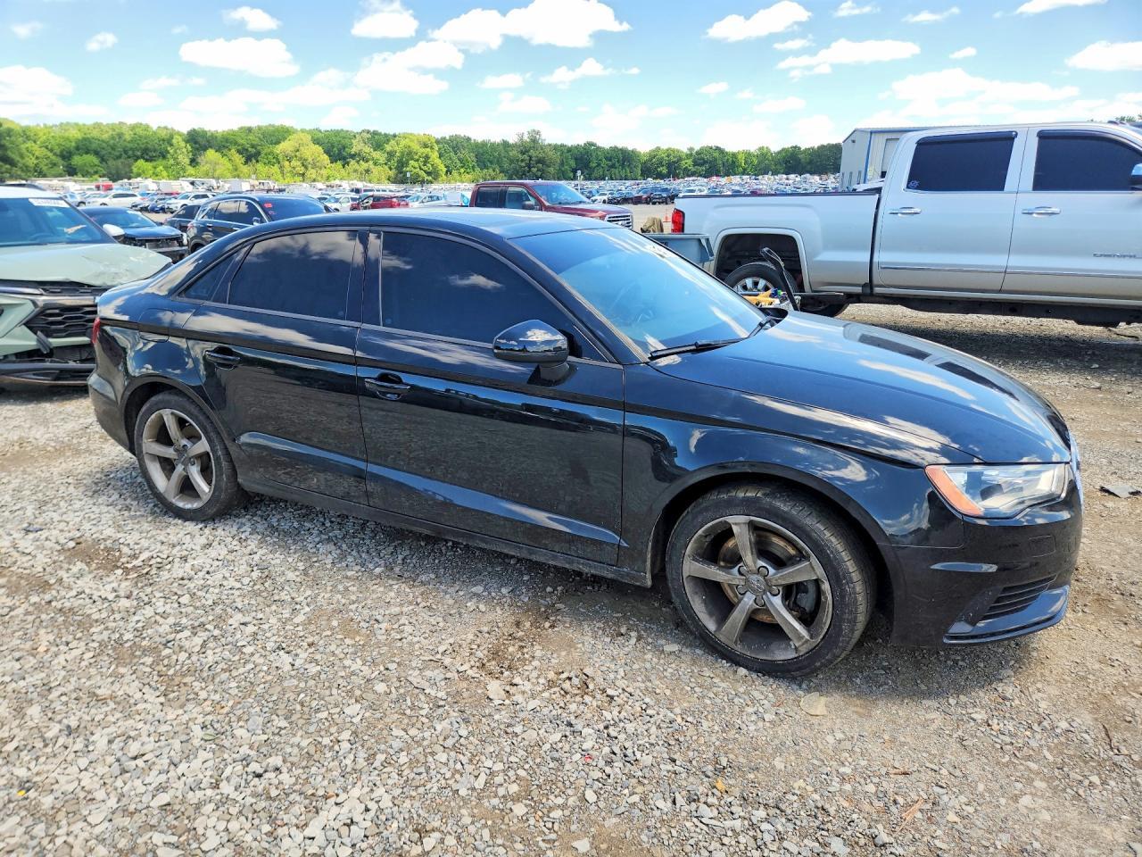 2015 Audi A3 Premium - Фото 4