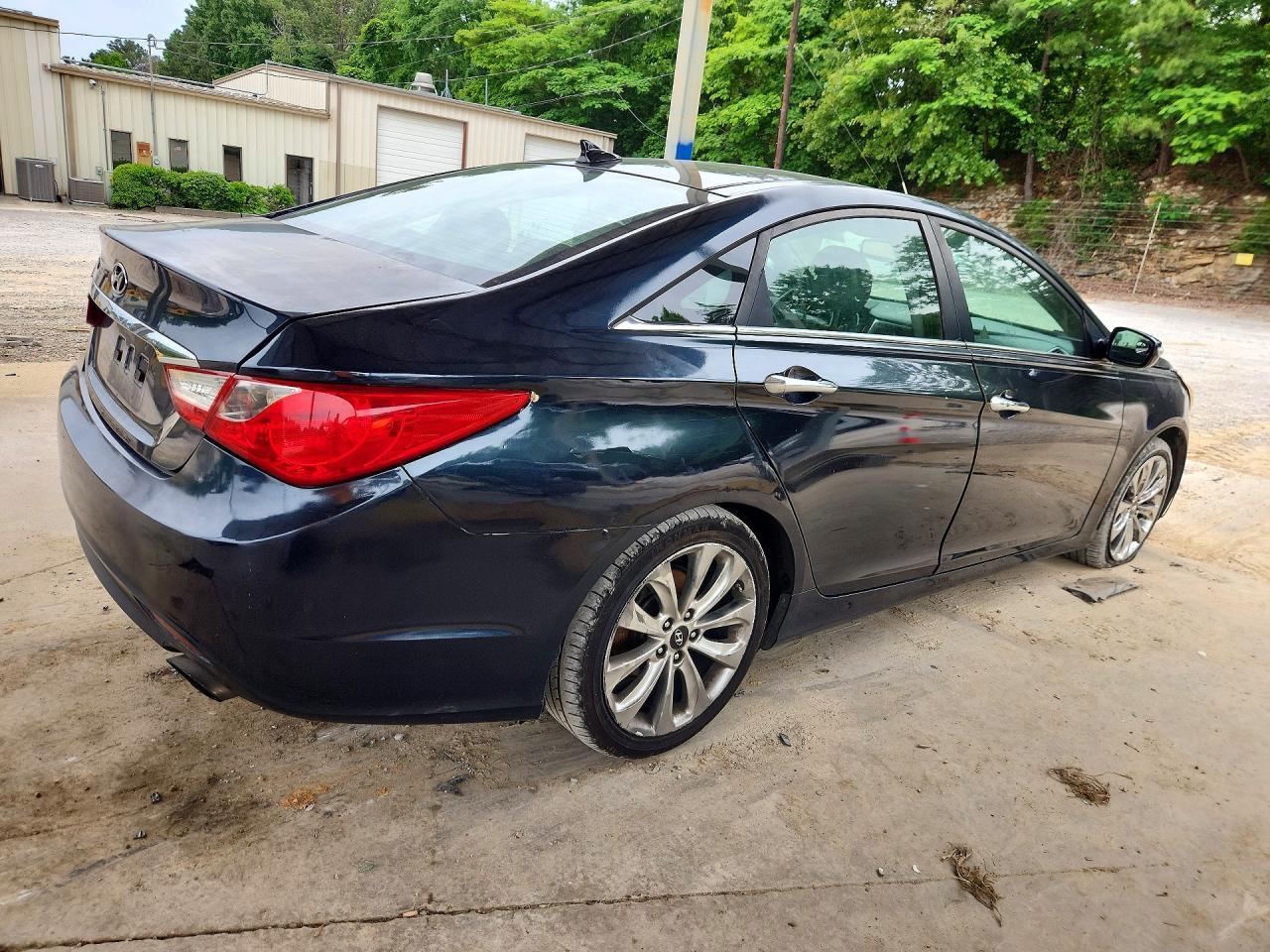 2012 Hyundai Sonata Limited 2.0T - Фото 3
