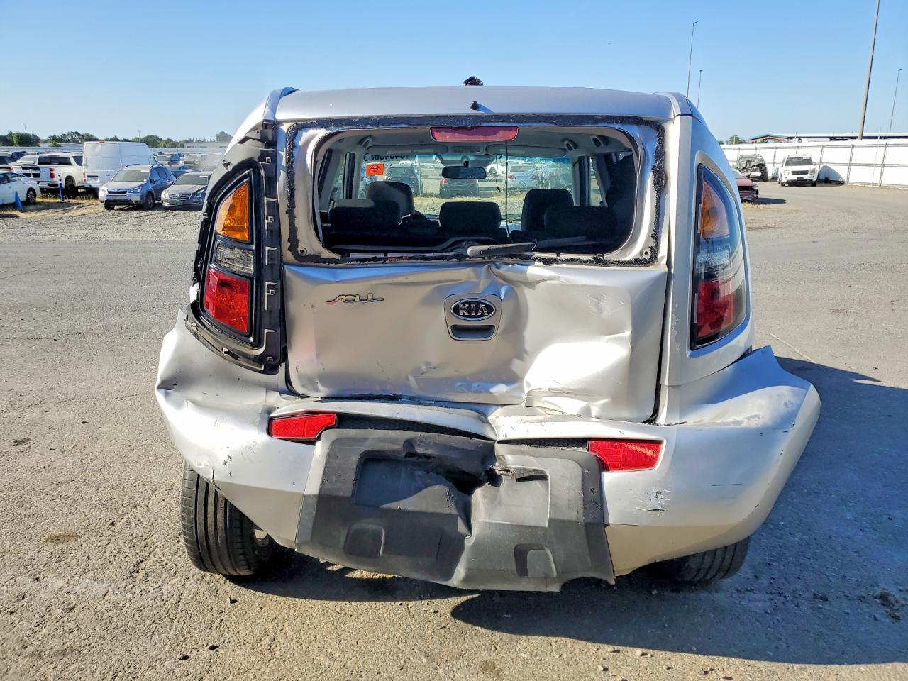 2010 Kia Soul + - Фото 6