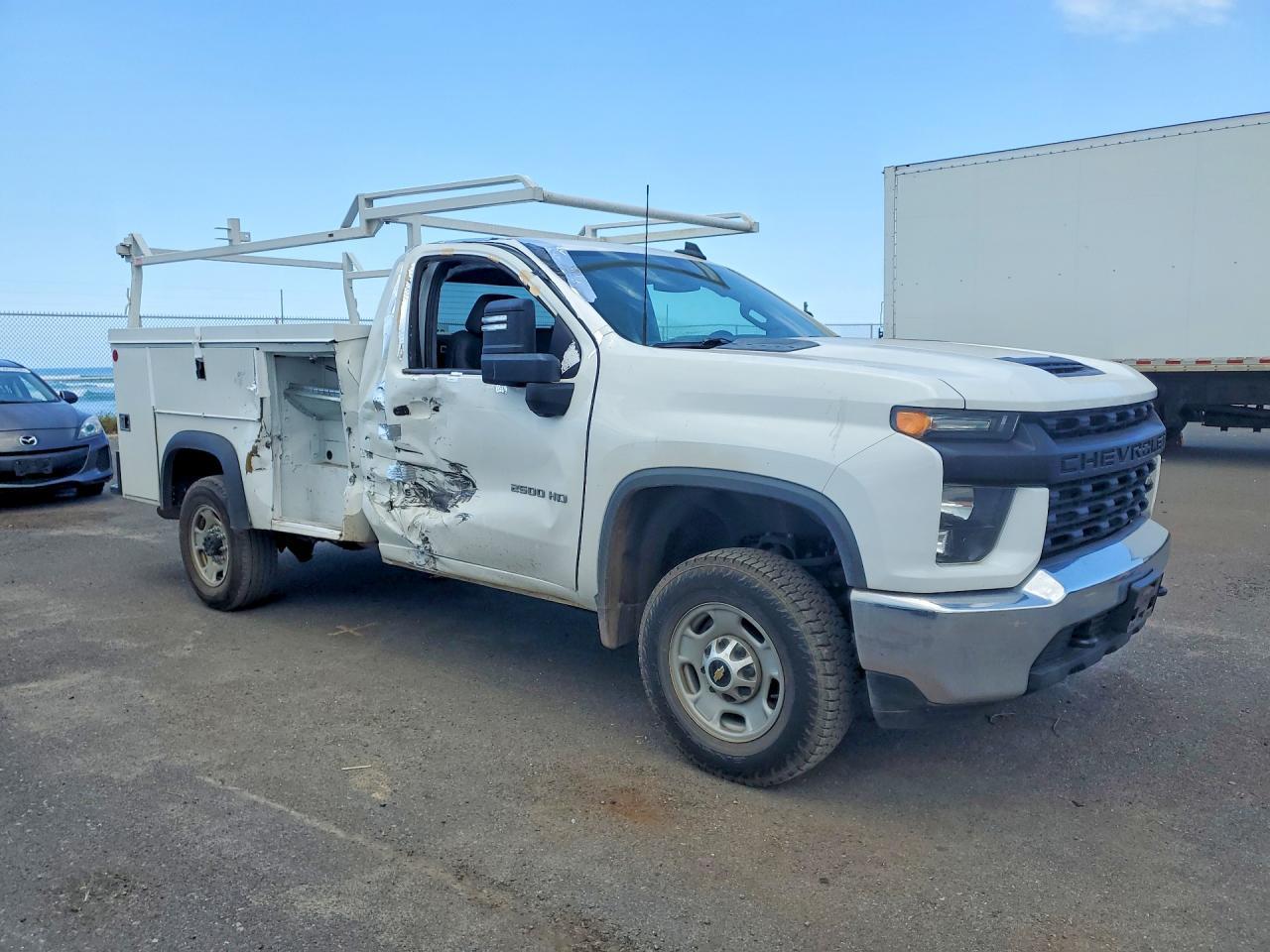 2022 Chevrolet Silverado C2500 Heavy Duty - Фото 4