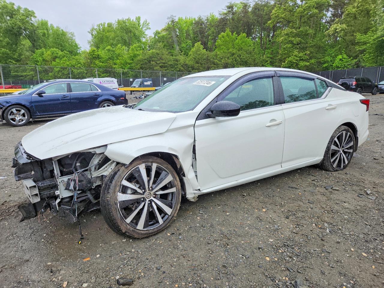 2022 Nissan Altima Sr