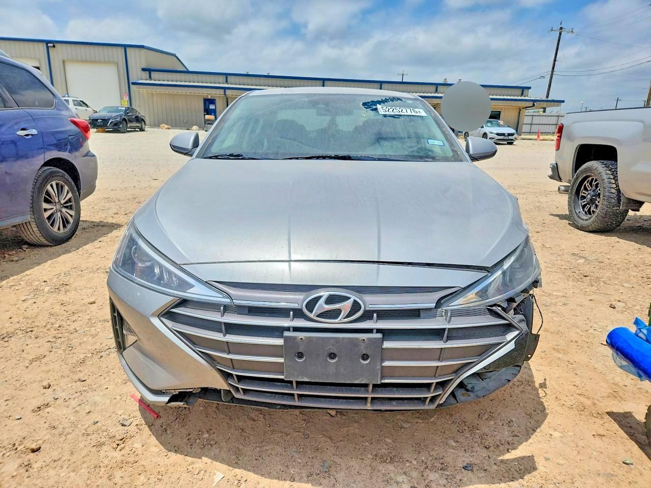2020 Hyundai Elantra Sel - Фото 5