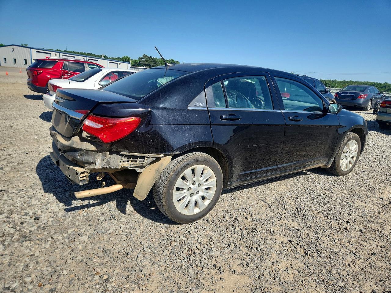 2012 Chrysler 200 Lx - Фото 3