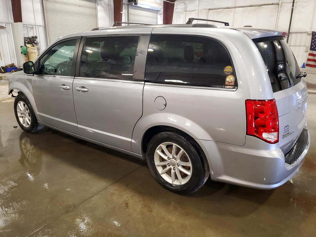 2020 Dodge Grand Caravan Sxt - Image 2