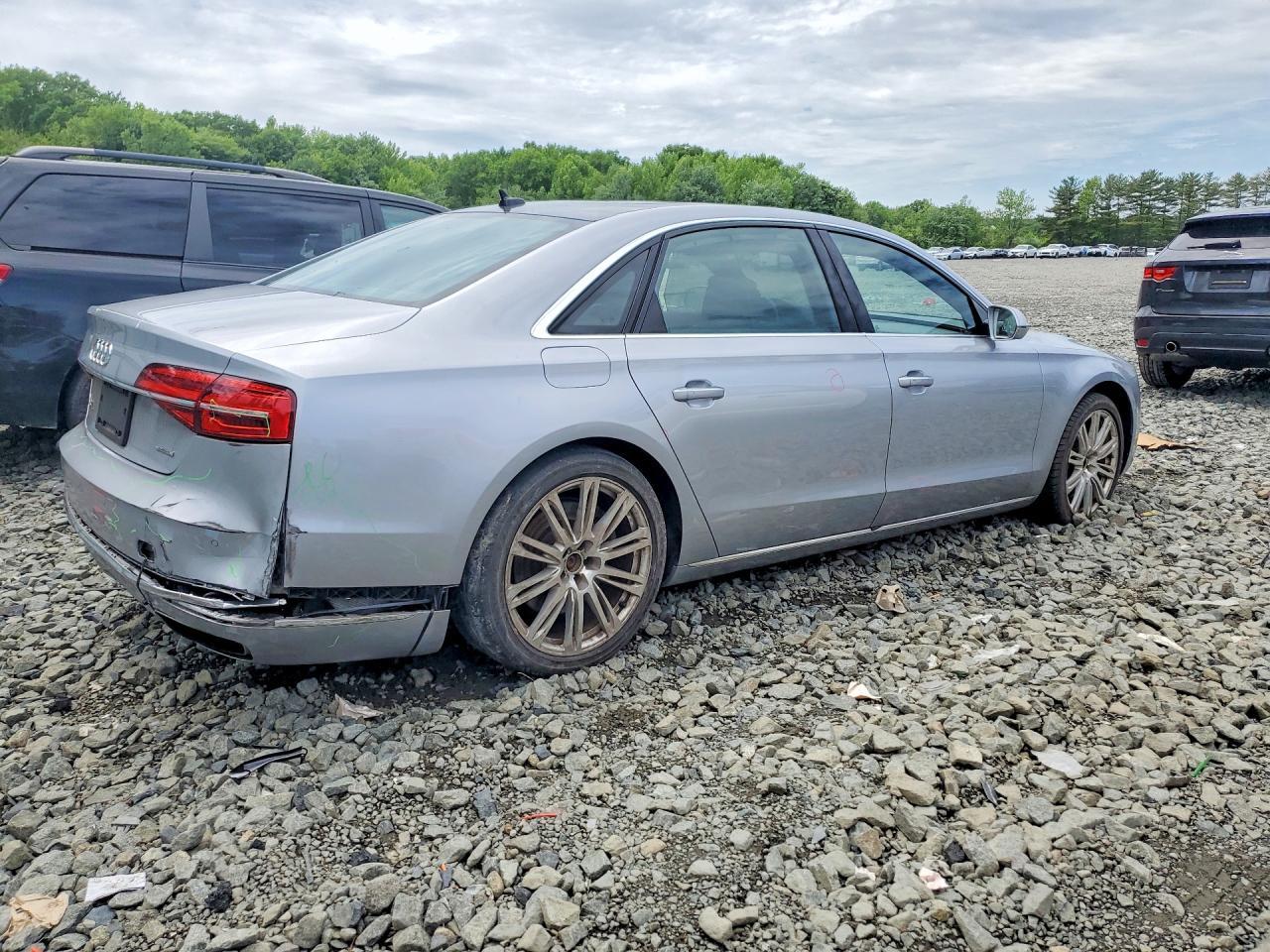 2016 Audi A8 L Quattro - Фото 3
