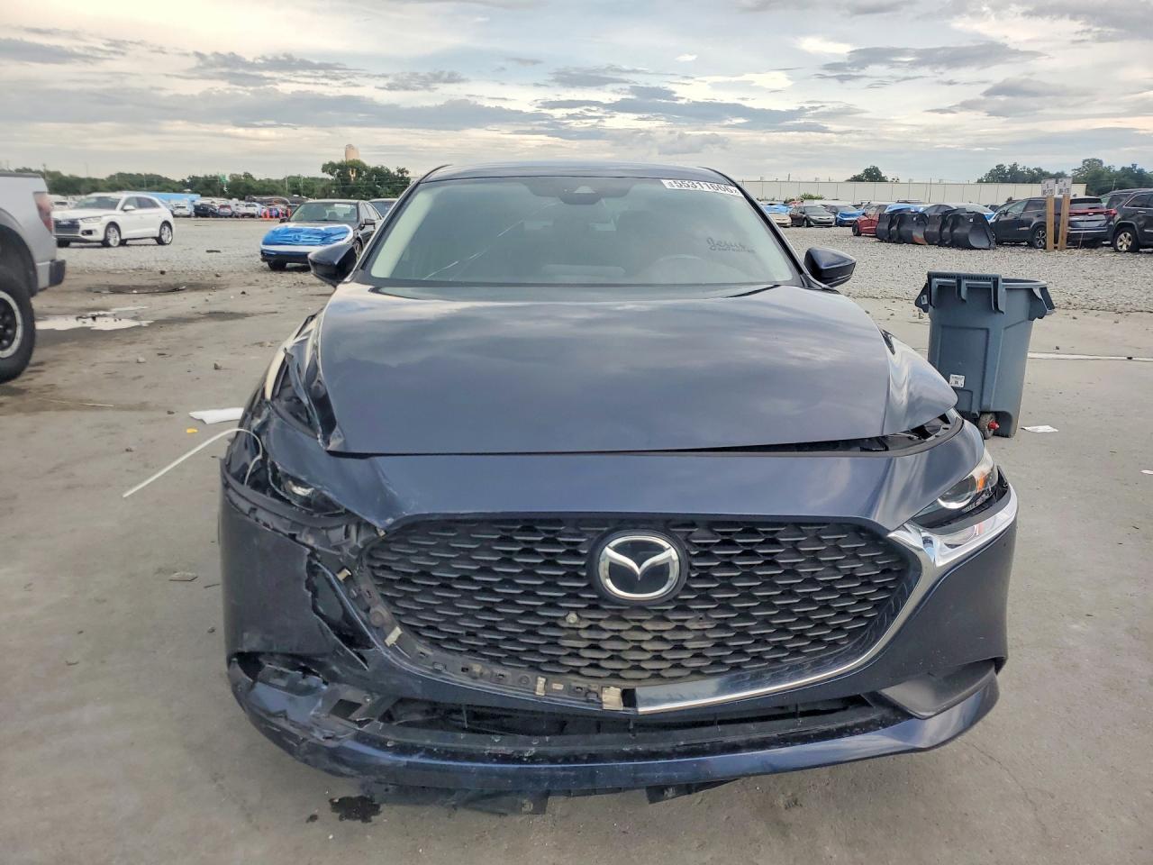 2020 Mazda 3 Select - Image 5
