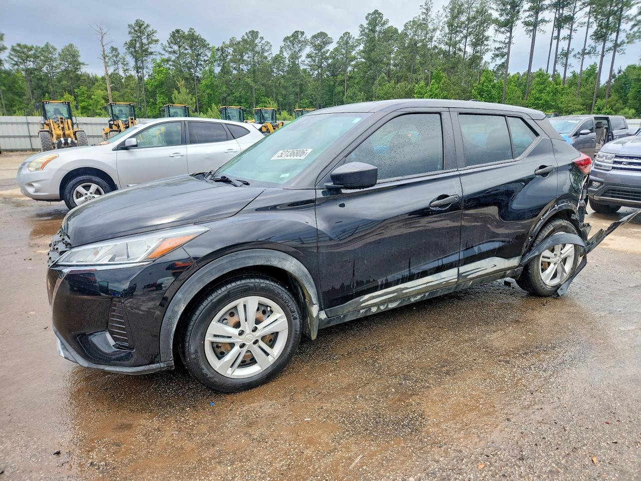 2023 Nissan Kicks S