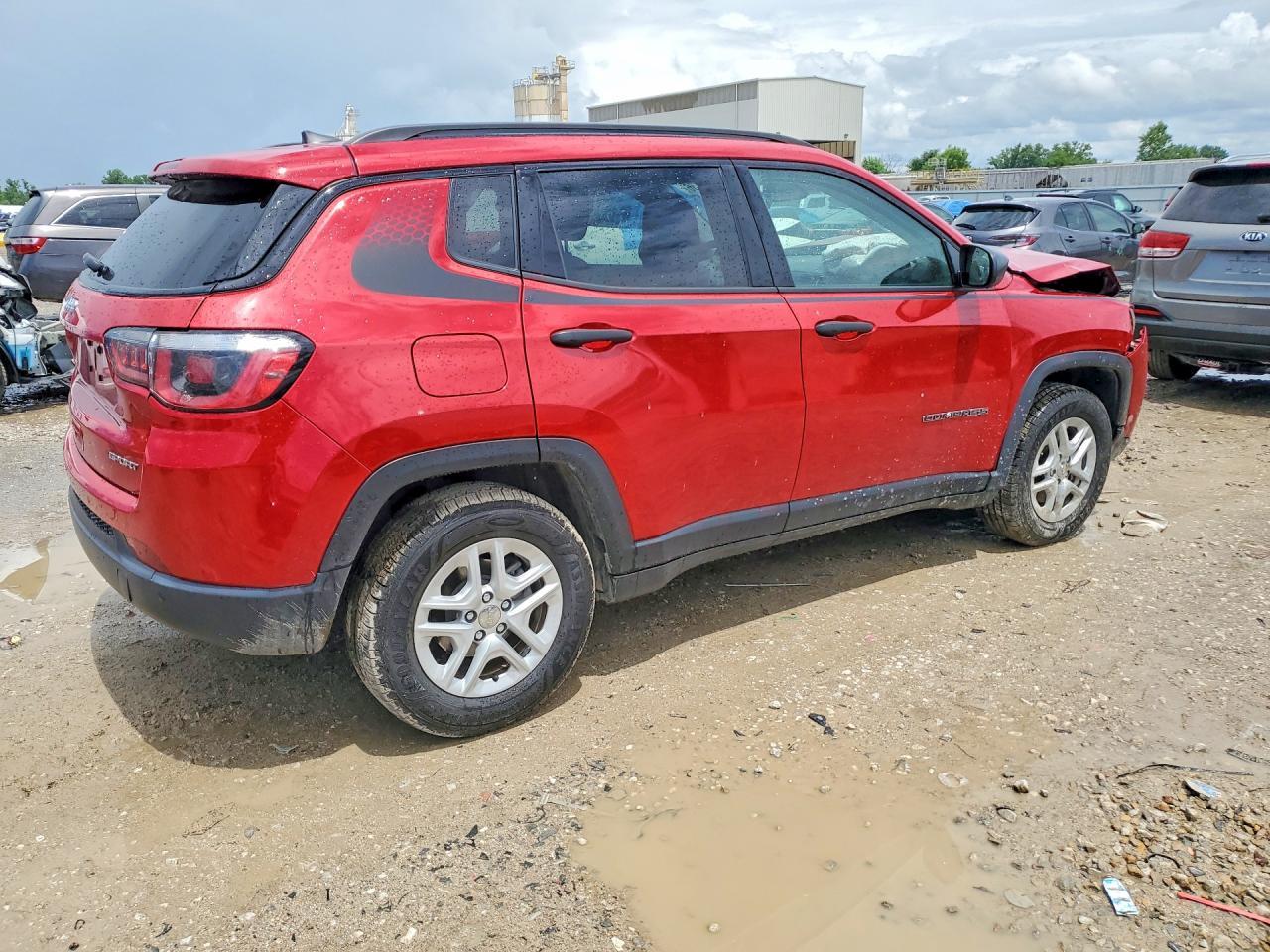 2018 Jeep Compass Sport - Image 3