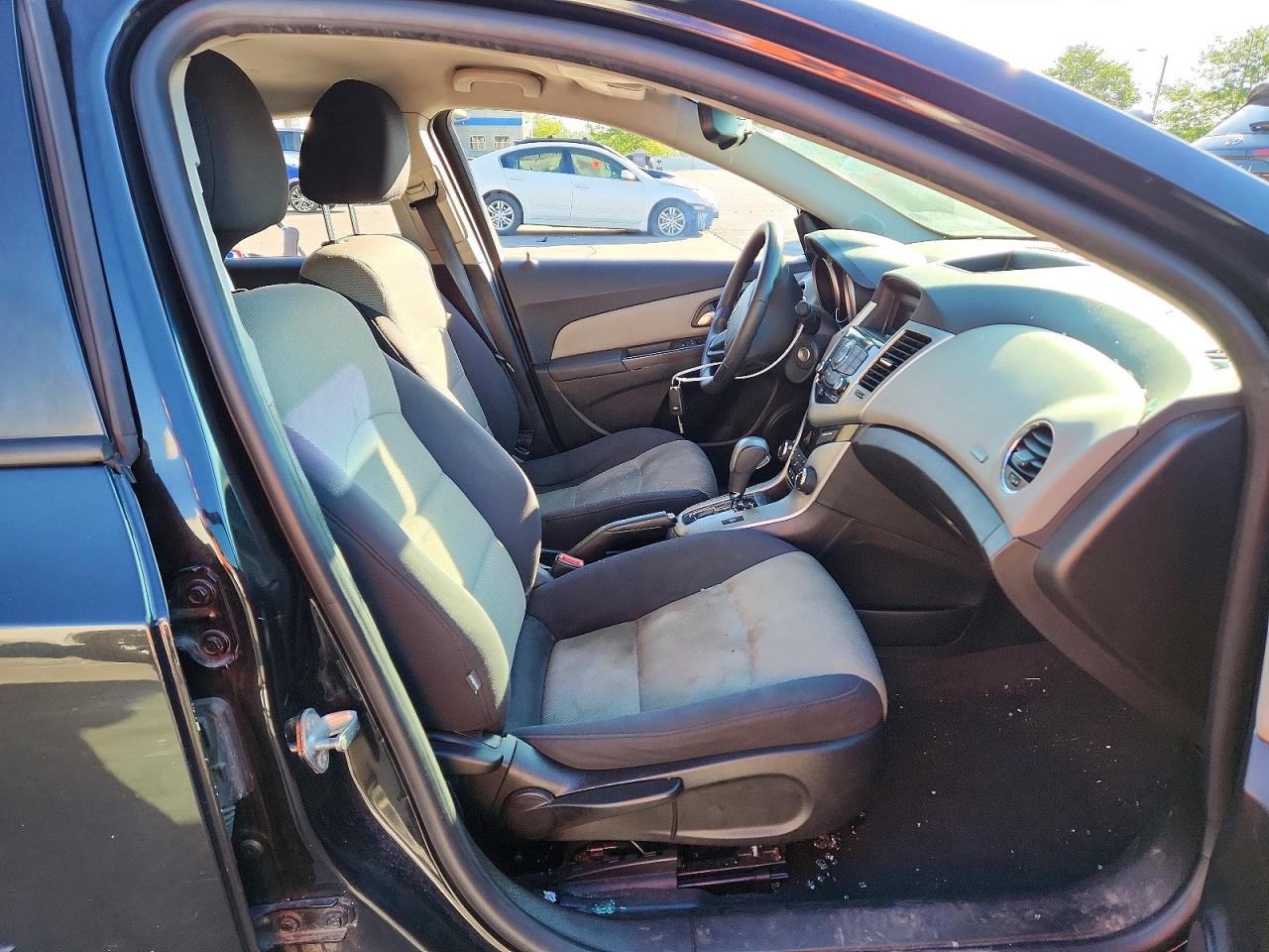 2014 Chevrolet Cruze Ls - Фото 7