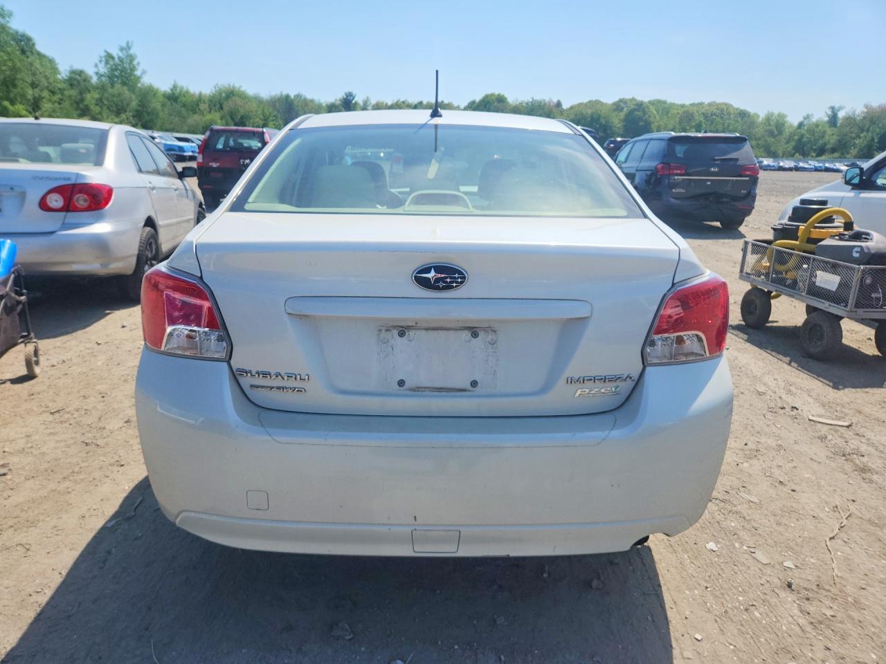 2014 Subaru Impreza Premium - Фото 6