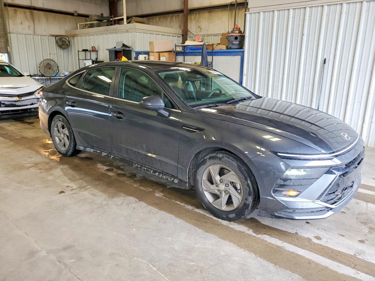 2025 Hyundai Sonata Se - Image 4