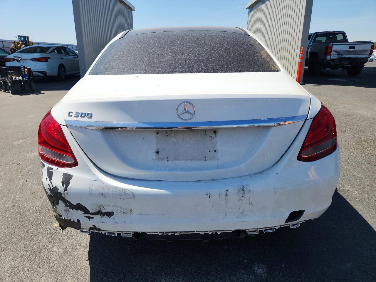 2016 Mercedes-Benz C 300 - Фото 6