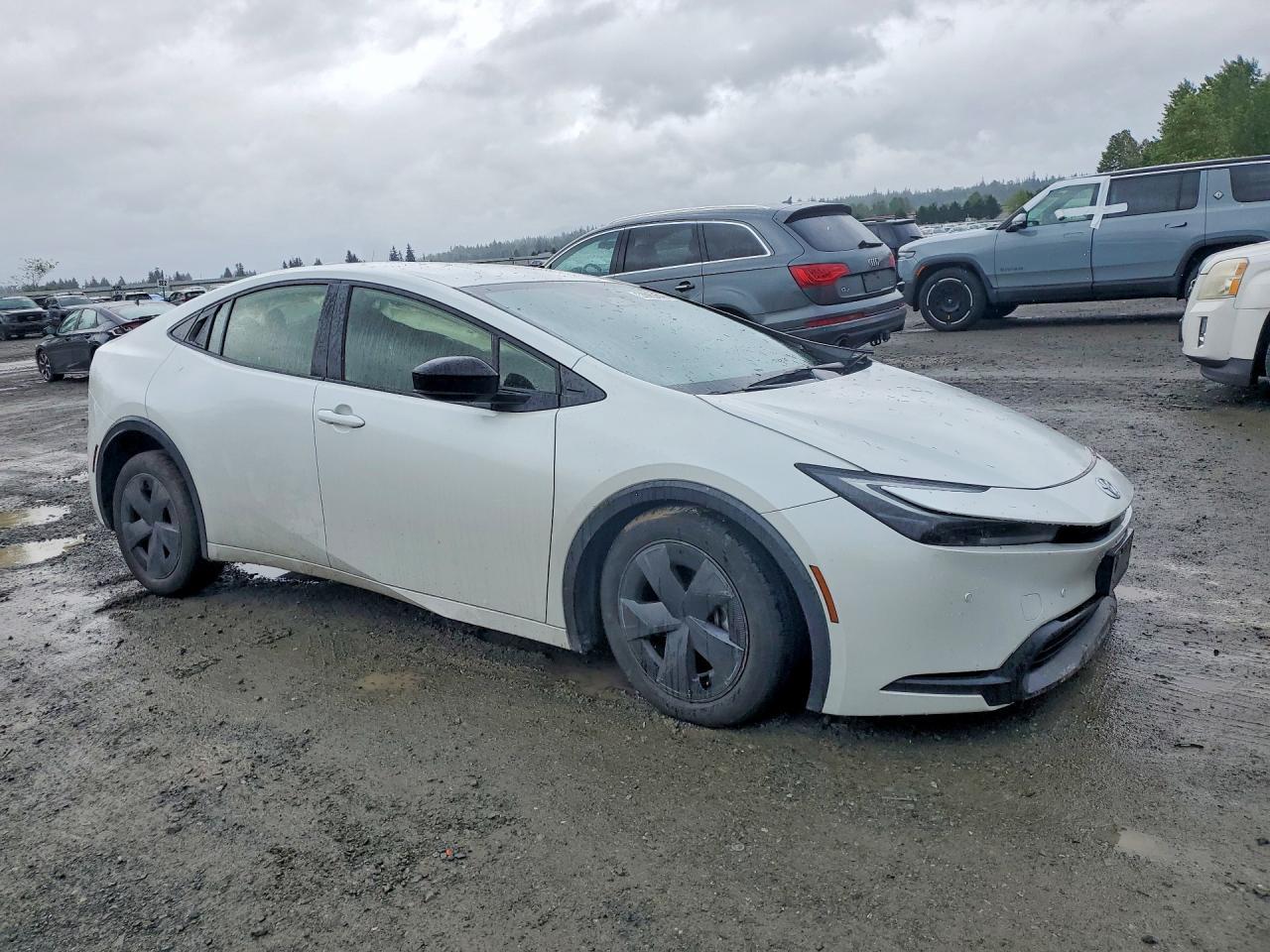 2024 Toyota Prius Le - Фото 4
