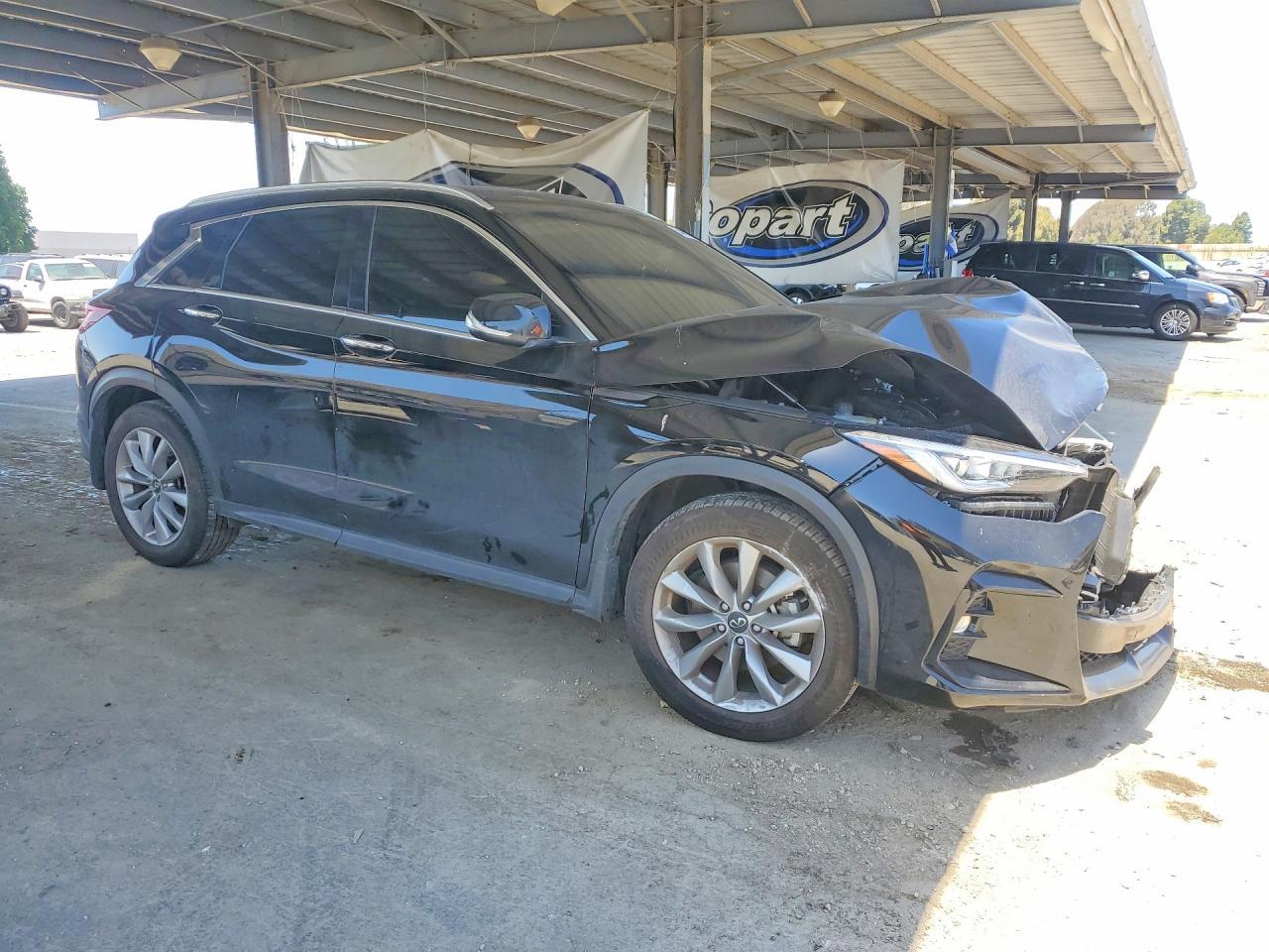 2022 Infiniti Qx50 Luxe - Image 4