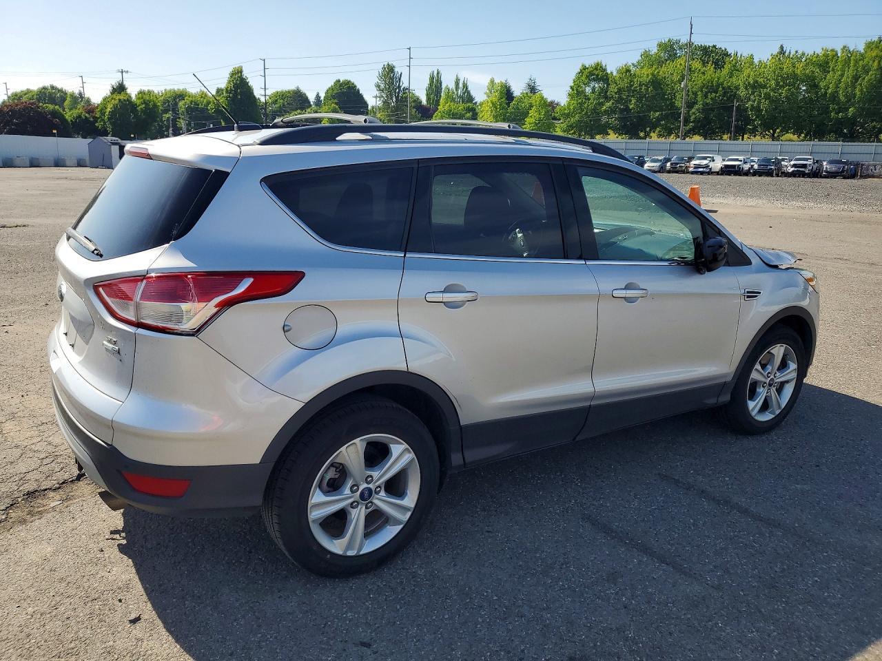2016 Ford Escape Se - Фото 3