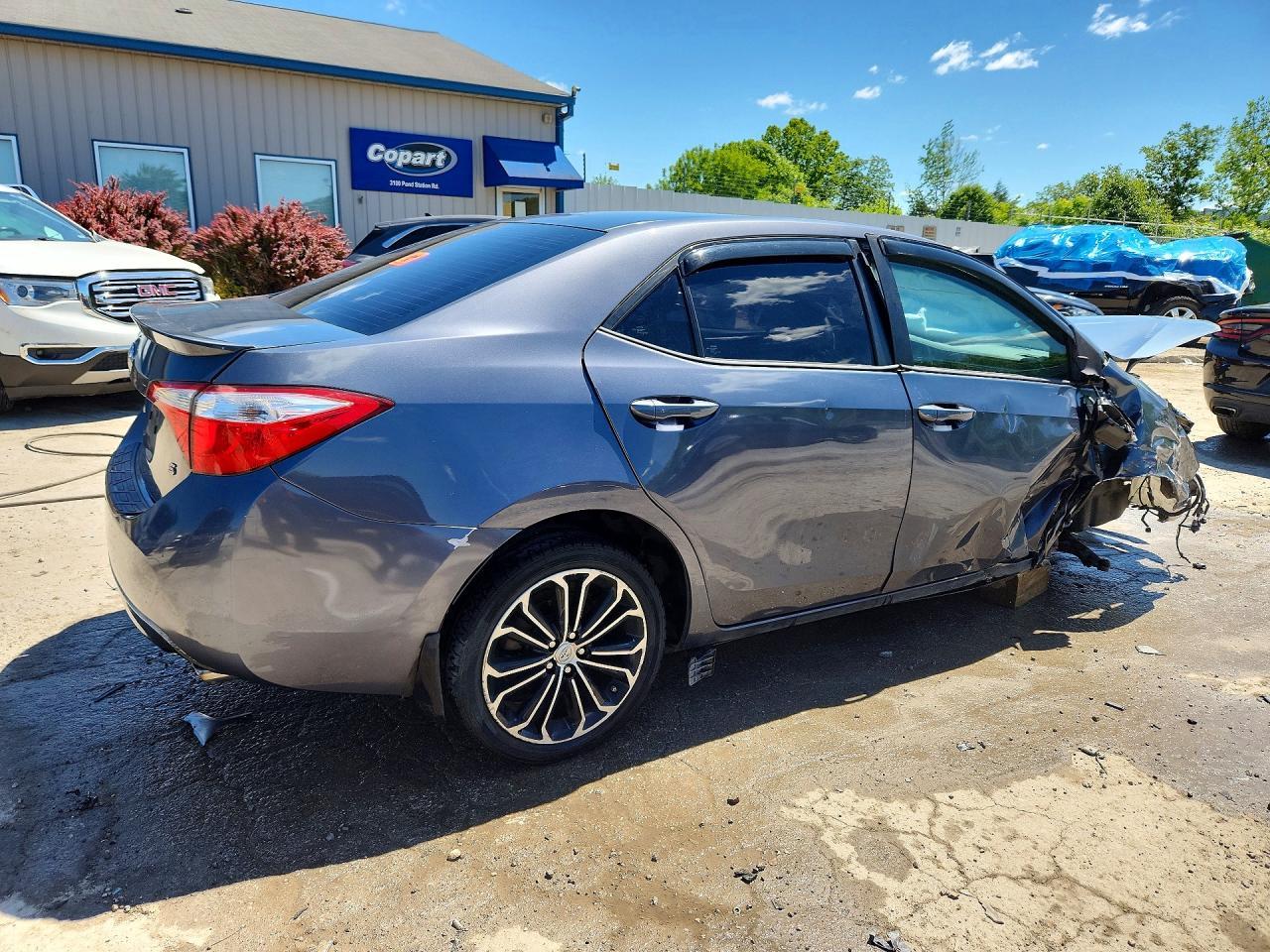2015 Toyota Corolla S Plus - Фото 3