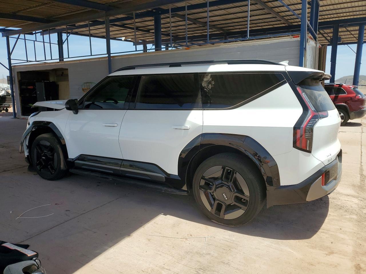 2024 Kia Ev9 Gt Line - Фото 2