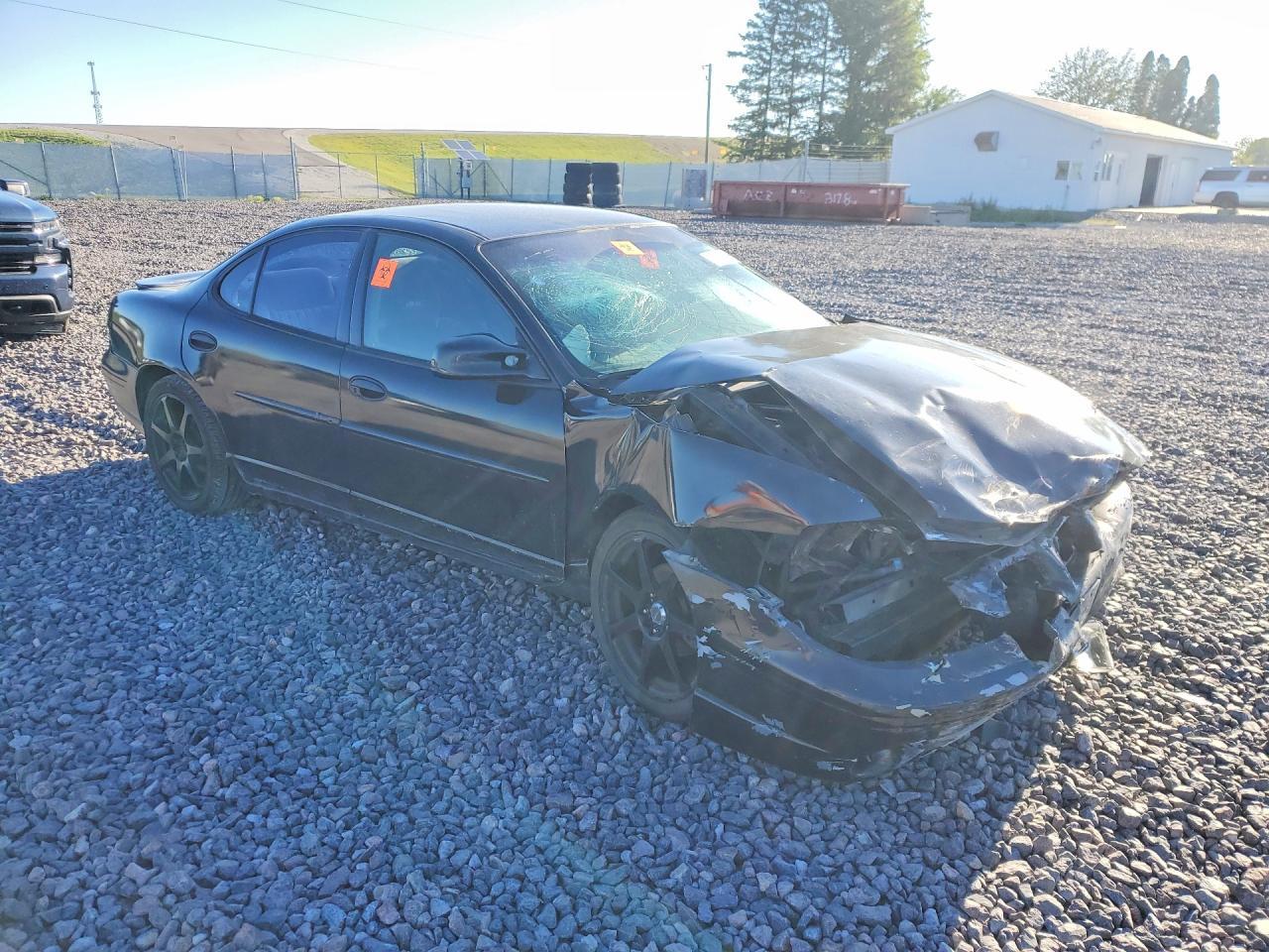 2002 Pontiac Grand Prix Se - Фото 4