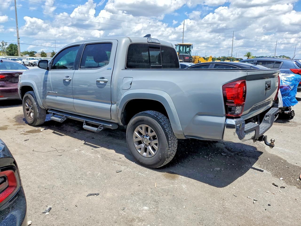 2019 Toyota Tacoma Sr5 V6 - Фото 2