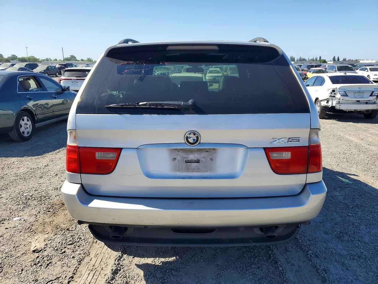 2005 BMW X5 3.0I - Image 6