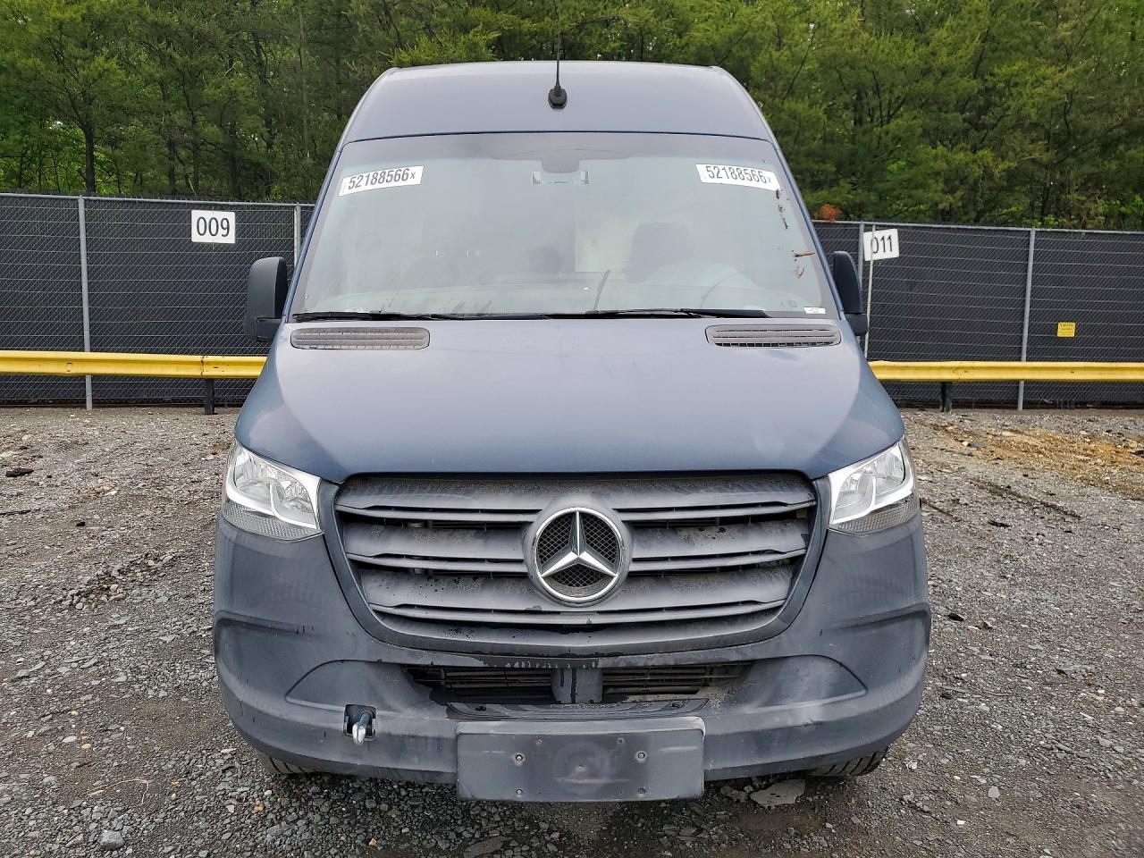 2019 Mercedes Benz Sprinter 2500/3500 Delivery Van - Image 5