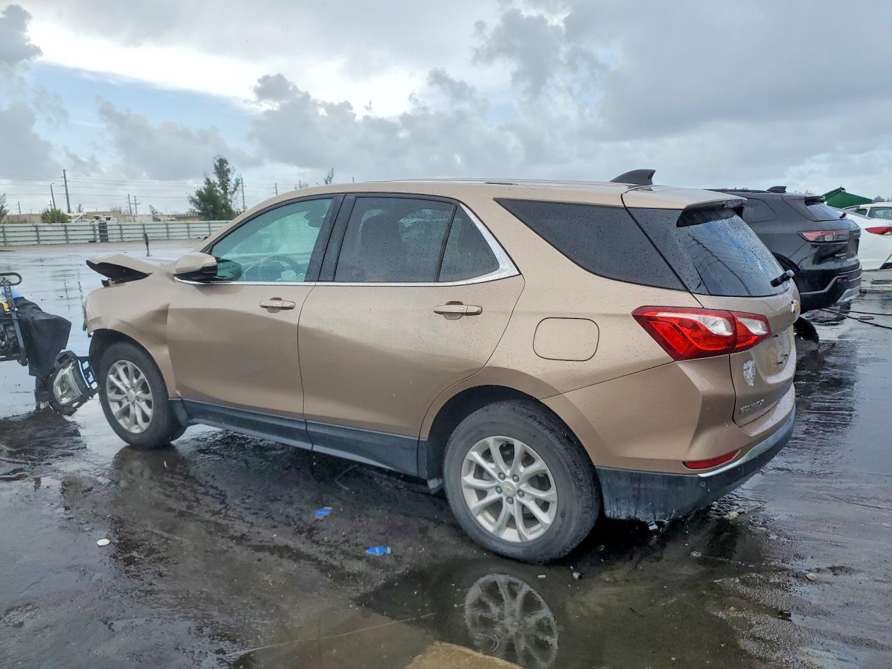 2018 Chevrolet Equinox Lt - Фото 2