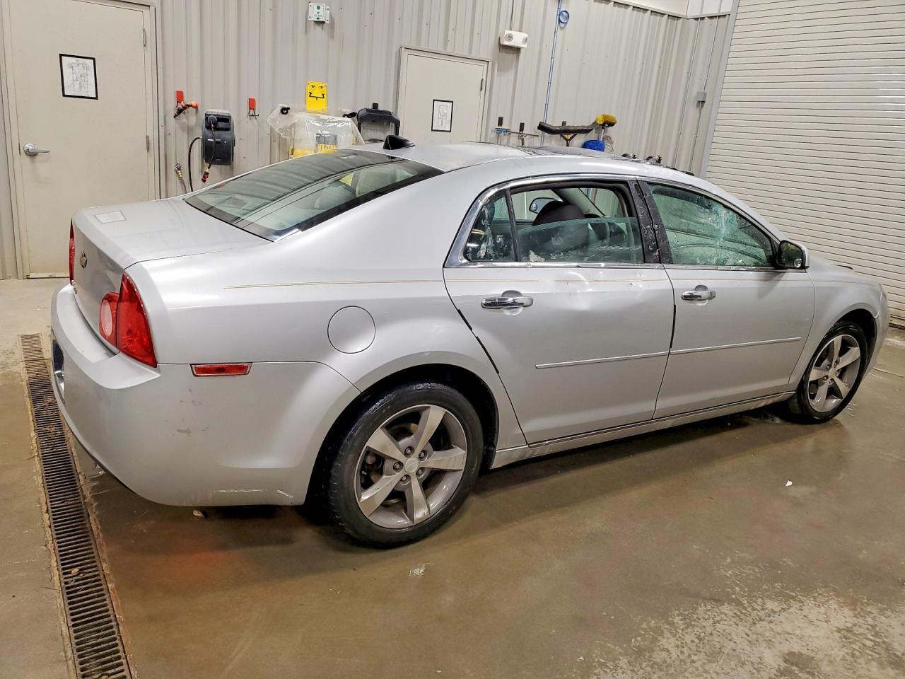 2012 Chevrolet Malibu 1Lt - Фото 3
