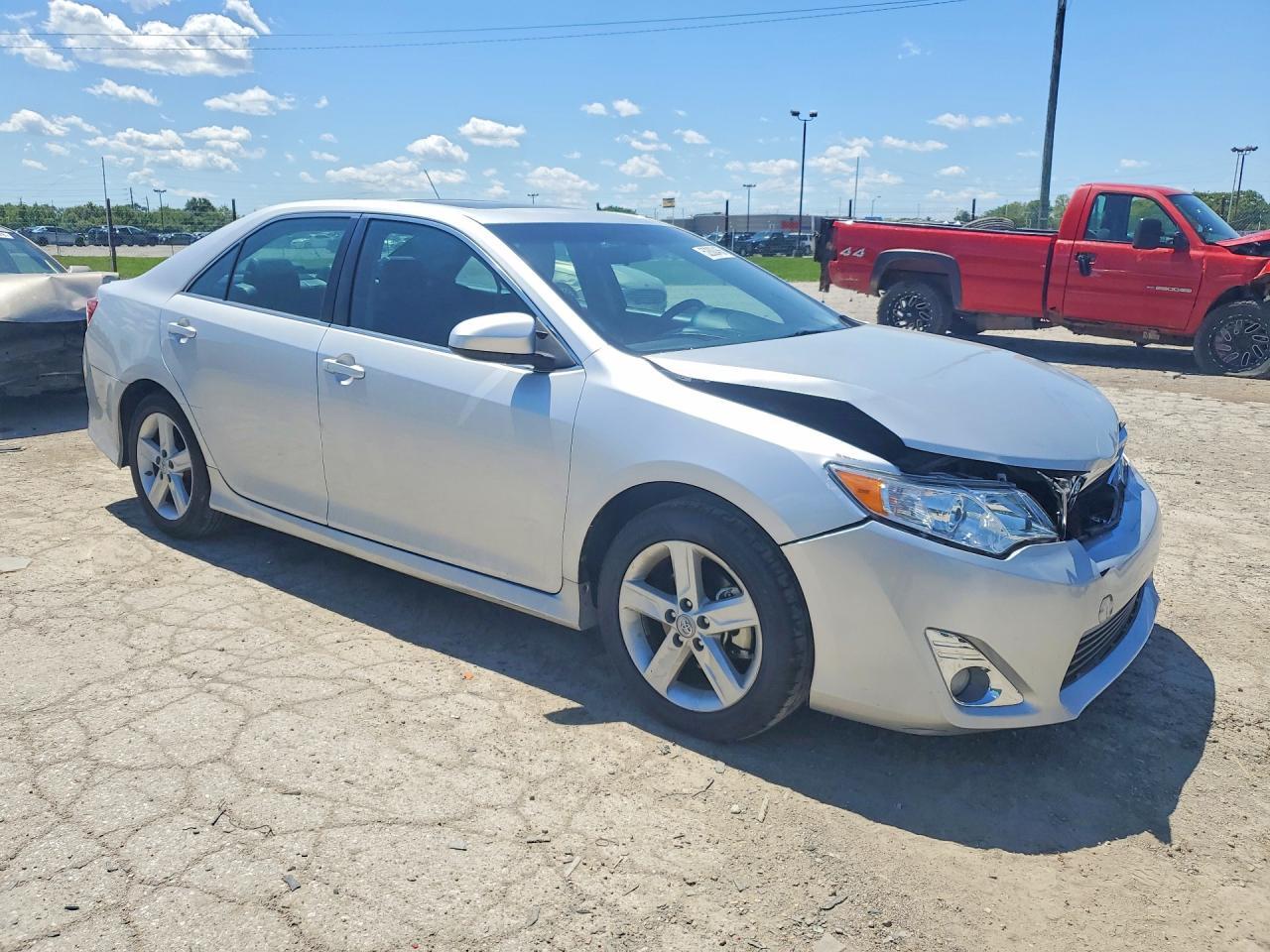 2012 Toyota Camry Se - Image 4